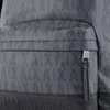 Čierno-šedý batoh Armani Exchange s jazykovou potlačou Náhľad obrázku produktu 9