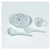 A collection of kitchen accessories, including a steamer basket, a ladle, a rice paddle, and a measuring cup, arranged on a white background. Anteprima dell’immagine prodotto