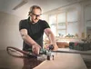 A man is using a Metabo Lackfräse LF 850 S in a workshop setting. Anteprima dell’immagine prodotto