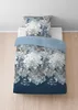 A single duvet cover and pillowcase set is displayed on a bed. Produktbild-Vorschau