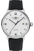 A close-up studio shot of a men's wristwatch. Voir les images du produit