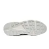 The bottom view of a Nike Huarache shoe sole. Podgląd zdjęcia produktu