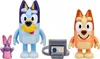 A set of four Bluey toy figures and accessories on a white background. Voir les images du produit