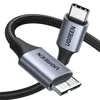 A close-up shot of a Ugreen USB-C to Micro-USB 3.0 cable on a white background. Anteprima dell’immagine prodotto