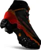 Schwarzer und roter La Sportiva Aequilibrium Hike GTX Schuh mit grobem Profil und gelben Akzenten Anteprima dell’immagine prodotto