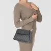 Guess Handtasche Sora 28 x 8 x 19 Produktbild-Vorschau 18