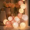 USB-Lichterkette – Baumwollkugeln mit Timer – 3 Meter – 20 Produktbild-Vorschau 4