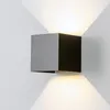 2x wandlamp met bewegingssensor, warm wit licht, zwart Productafbeelding-voorbeeld 1