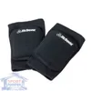 A pair of black McDavid knee pads on a white background. Produktbild-Vorschau