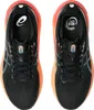 A top-down view of a pair of black Asics running shoes with orange accents. Podgląd zdjęcia produktu
