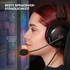 A woman wearing a gaming headset, with text overlays highlighting product features. Produktbild-Vorschau