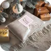 Langer Deckenpullover XXL - Kuscheldecke mit Ärmeln - Produktbild-Vorschau 8