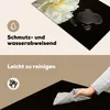 KitchenYeah© Herdabdeckplatte Nahaufnahme einer weißen Produktbild-Vorschau 2