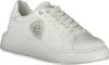 A white Blauer USA sneaker with a platform sole and a shield-shaped logo embellished with rhinestones on the side. Anteprima dell’immagine prodotto