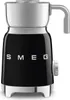 A black and silver Smeg milk frother is shown against a white background. Podgląd zdjęcia produktu