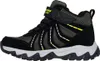 A side view of a single green and black hiking boot for boys. Voir les images du produit