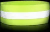 A close-up studio shot of a reflective band. Náhled obrázku produktu