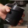 Lattiera Subminimal FlowTip (senza manico), 450 ml – Nero Anteprima dell’immagine prodotto 2
