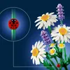 LEGO Botanicals Marguerites – 11508 Voir les images du produit 12