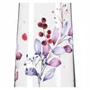 A close-up of a glass with a floral watercolor design. Anteprima dell’immagine prodotto