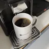 Glitzer-Kaffeebecher mit ironischem Spruch, gezeichnetem Produktbild-Vorschau 7