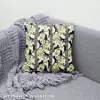 Royal Velvet Tissu Polyester A coudre - motif chat noir sur Voir les images du produit 3