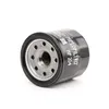 A close-up studio shot of a black oil filter with silver metal accents, set against a plain white background. Anteprima dell’immagine prodotto