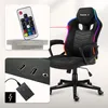 A collage of images showing a gaming chair, its remote control, and a charging station with USB ports and a wireless charger. Anteprima dell’immagine prodotto