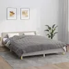 A bedroom scene with a bed and a weighted blanket. Produktbild-Vorschau