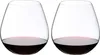 Two clear wine glasses filled with red wine, set against a white background. Produktbild-Vorschau