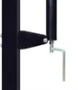 A close-up view of a black metal bracket attached to a black pole, with a silver metal lever extending from a black cylinder. Voir les images du produit