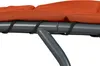 Close-up view of the edge of a cushion attached to a metal frame. Produktbild-Vorschau