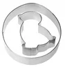 A stainless steel cookie cutter shaped like a chick inside a circular cutter. Podgląd zdjęcia produktu
