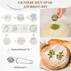 A collage showing baking stencils and a sieve for dusting flour on bread, with images of bread decorated with stencils. Produktbild-Vorschau