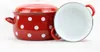 A red and white polka dot pot and its lid are shown against a white background. Anteprima dell’immagine prodotto