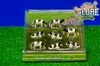 Vacas Van Manen, color  y blanco, en posición acostada o de Vista previa de la imagen del producto 3