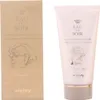 A box and a tube of Sisley Eau du Soir moisturizing perfumed body cream are displayed side-by-side against a white background. Náhľad obrázku produktu