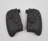 A pair of black Nintendo Switch controllers are shown against a white background. Anteprima dell’immagine prodotto