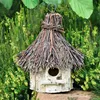 Mangeoire oiseau bouleau bois rond toit en chaume - Nichoir Voir les images du produit 9
