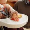 Kinderkraft DINNLY 2-in-1 kinderstoel, grijs Productafbeelding-voorbeeld 13