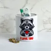 I love you Süßer Waschbär Herzformende Pfoten Spardose Produktbild-Vorschau 4
