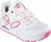 A single white sneaker with pink accents and heart designs. Voir les images du produit