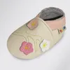YALION Leder Krabbelschuh Baby Slip Blume Creme Produktbild-Vorschau 1