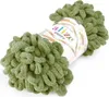 A ball of green yarn with loops, on a white background. Anteprima dell’immagine prodotto