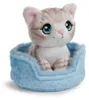 NICI 61942 Gatto coccolone grigio soriano 12 cm in cesto Anteprima dell’immagine prodotto 1