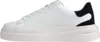 A side view of a white Guess Elbina sneaker with black accents on the heel. Produktbild-Vorschau