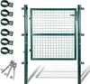 A green metal garden gate with posts and accessories, including keys and clamps, is displayed against a white background. Produktbild-Vorschau
