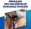 A man is shaving his face with a Gillette Fusion5 ProGlide Power razor, with shaving foam on his face. Podgląd zdjęcia produktu
