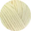 A close-up view of thick, cream-colored yarn. Produktbild-Vorschau