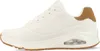 A side view of a white SKECHERS Uno Suited on air sneaker. Anteprima dell’immagine prodotto